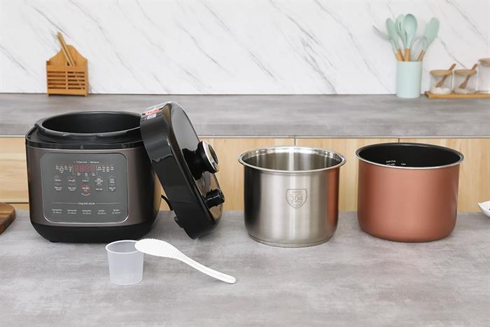 Nồi cơm điện tử áp suất Joyoung 1.8 lít JHPC-5100 Màu Đen