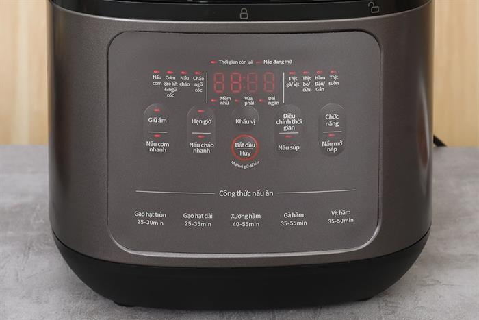 Nồi cơm điện tử áp suất Joyoung 1.8 lít JHPC-5100 Màu Đen