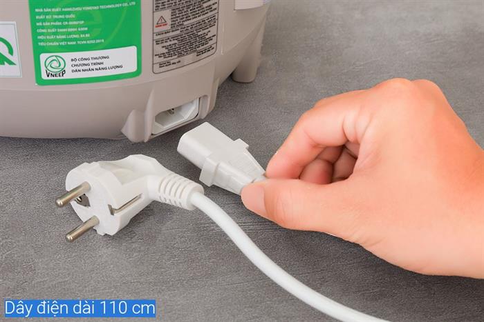 Nồi cơm điện tử Cuckoo 1.08 lít CR-0686FGP Màu Hồng ruốc