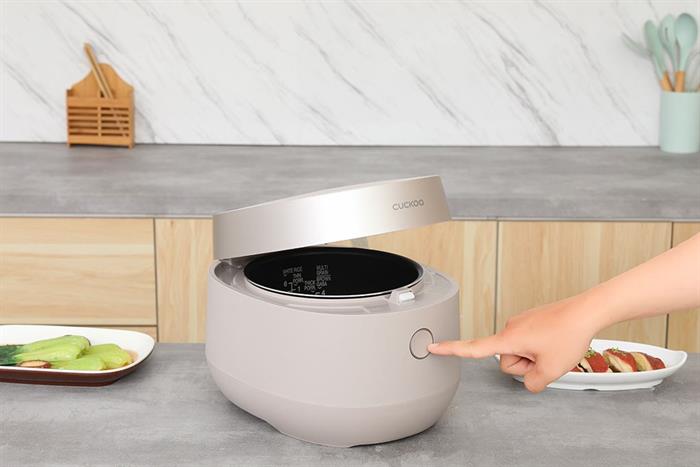 Nồi cơm điện tử Cuckoo 1.08 lít CR-0686FGP Màu Hồng ruốc