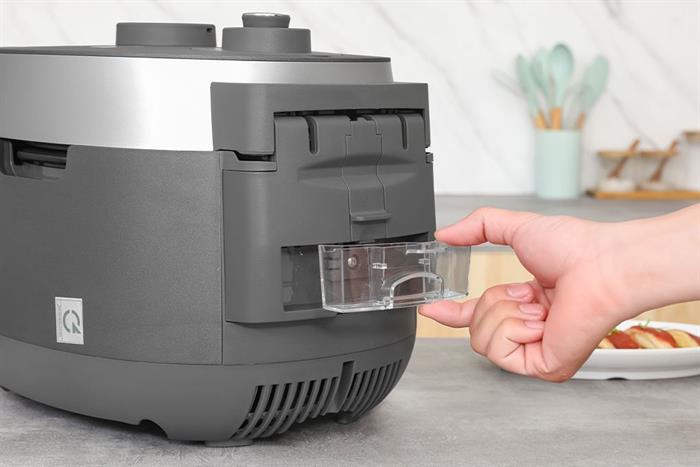 Nồi cơm áp suất cao tần Cuckoo 1.8 lít CRP-LHBR1000F Màu Đen - Xám