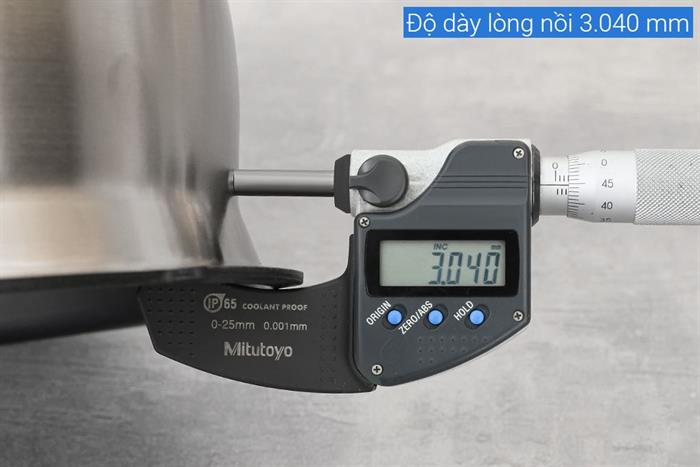 Nồi cơm áp suất cao tần Cuckoo 1.8 lít CRP-LHBR1000F Màu Đen - Xám