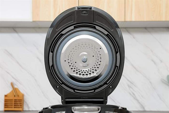 Nồi cơm áp suất cao tần Cuckoo 1.08 lít CRP-BHBC0600F Màu Đen - Xám