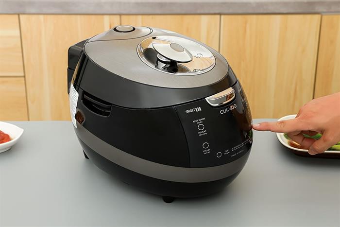 Nồi cơm áp suất cao tần Cuckoo 1.08 lít CRP-BHBC0600F Màu Đen - Xám