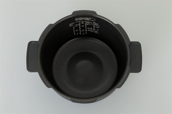 Nồi cơm áp suất cao tần Cuckoo 1.08 lít CRP-BHBC0600F Màu Đen - Xám