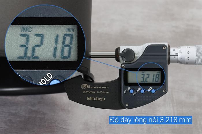 Nồi cơm điện tử áp suất Cuckoo 1.8 lít CRP-QSBC1000F Màu Đen - Xám