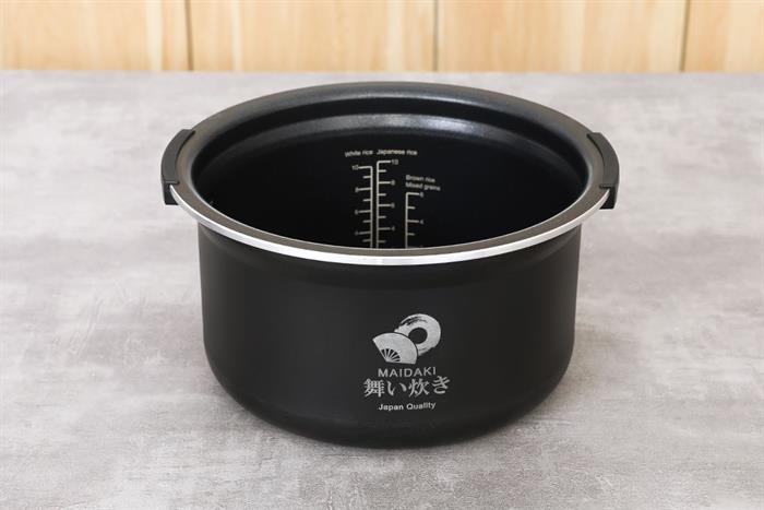 Nồi cơm điện tử áp suất Sharp 1.8 lít KS-TW181V-B Màu Đen
