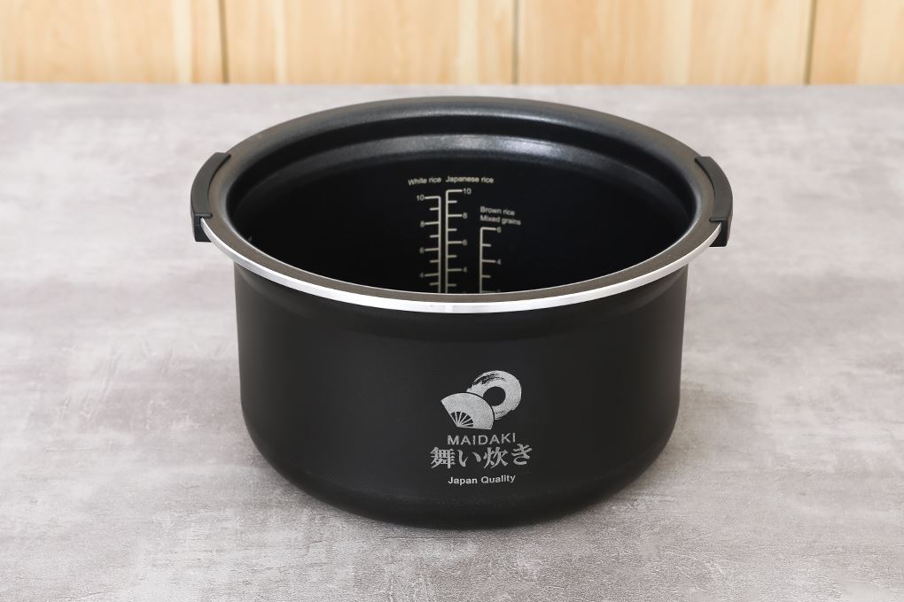 Nồi cơm điện tử áp suất Sharp 1.8 lít KS-TW181V-B Màu Đen