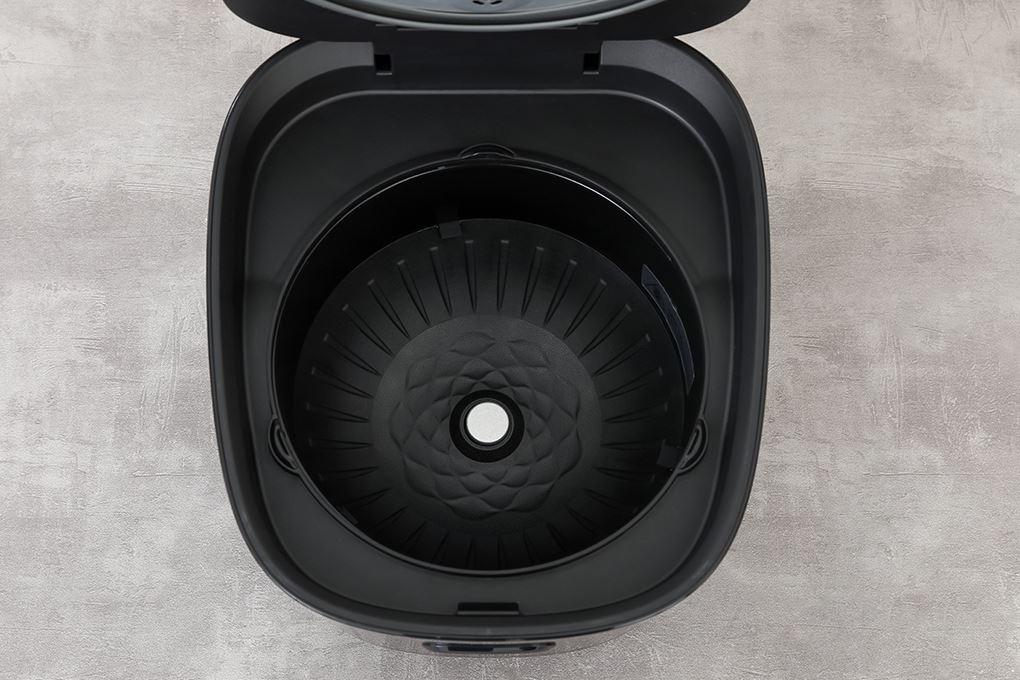 Nồi cơm cao tần Philips 1.5 lít HD5210/82 Màu Đen