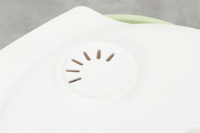 Nồi cơm nắp gài Sunhouse 0.8 lít SHD8200 Màu Xanh Lá Mạ