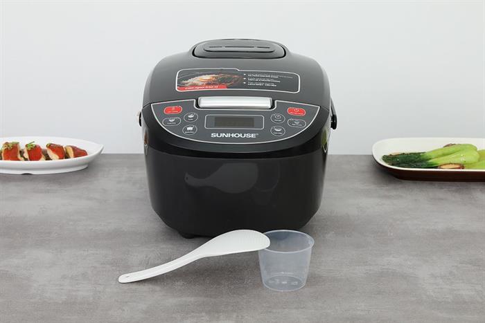 Nồi cơm điện tử Sunhouse 1.8 lít SHD8909B Màu Đen