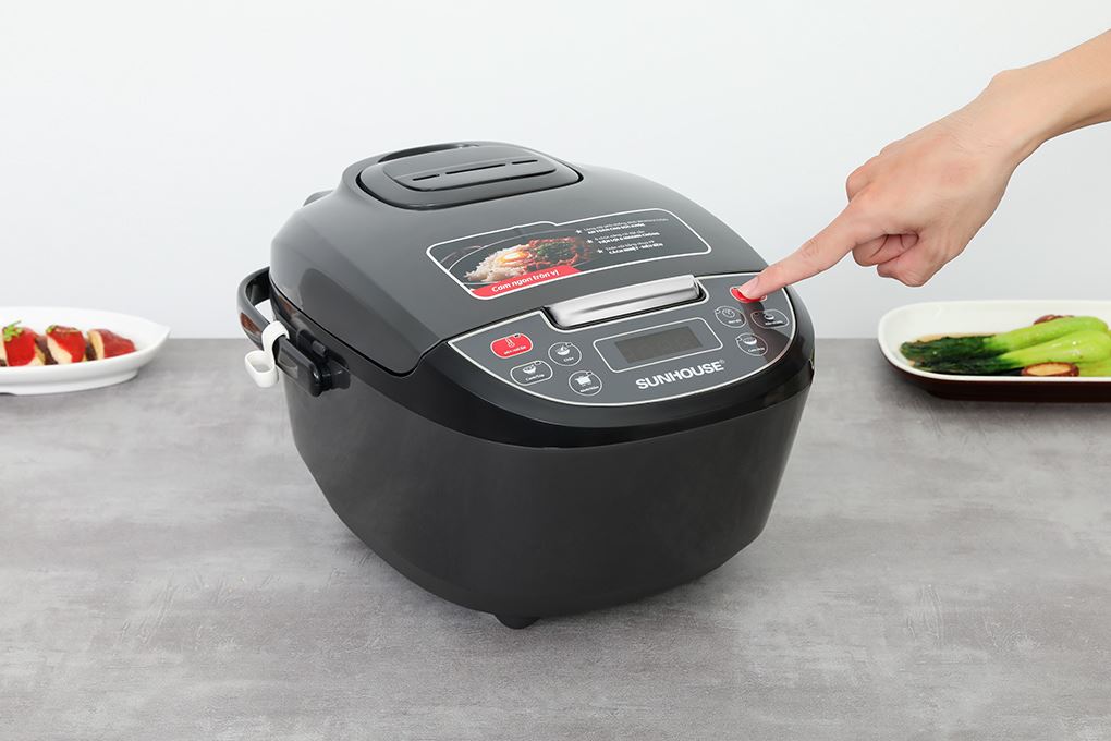 Nồi cơm điện tử Sunhouse 1.8 lít SHD8909B Màu Đen