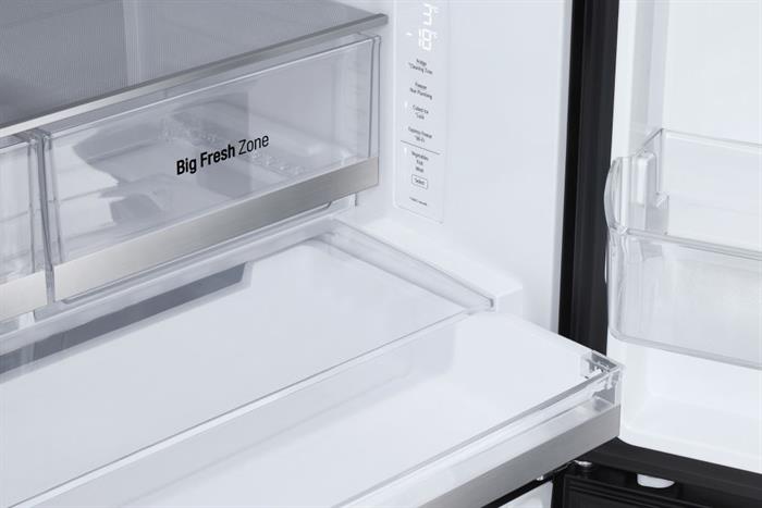 Tủ lạnh LG Inverter 607 lít Multi Door F61BMD Màu Đen