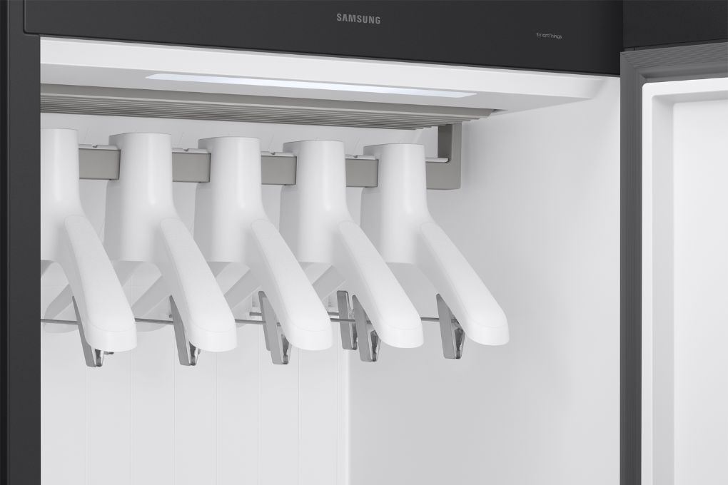 Tủ chăm sóc quần áo thông minh Samsung Bespoke AirDresser 5 móc DF24CB9900CRSV Màu Tráng gương