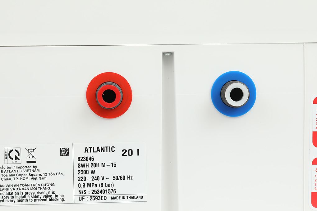 Bình nóng lạnh gián tiếp Atlantic 20 lít 2500W ESA PRO 823046 SWH 20H M-15 Màu Trắng - Xám