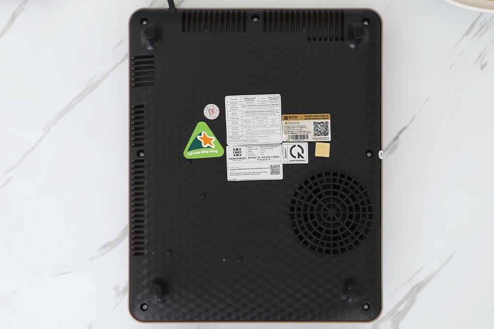 Bếp từ đơn Hawonkoo SEOUL-CEH-106-INVERTER-CF 2100W Màu Nâu