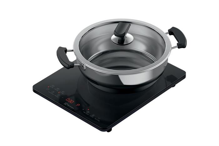 Bếp từ đơn Electrolux ETIS453CGA 2000W Màu Đen