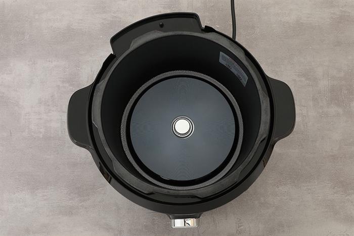 Nồi áp suất điện Nagakawa NEP5288 5 lít Màu Đen