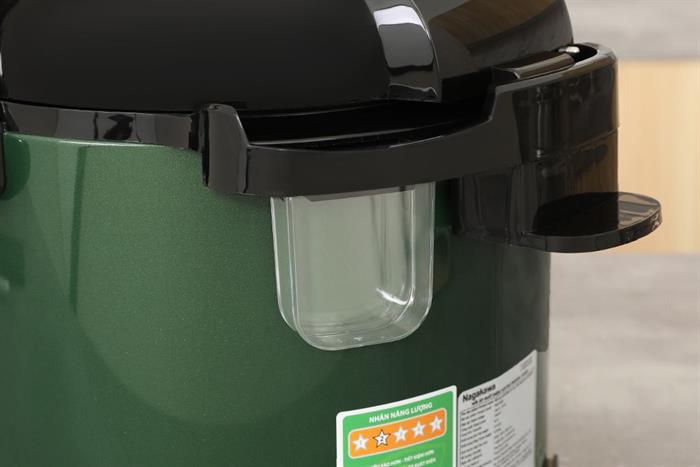 Nồi áp suất Nagakawa NEP5369 6 lít Màu Đen - Xanh lá