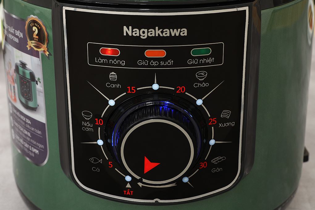 Nồi áp suất Nagakawa NEP5369 6 lít Màu Đen - Xanh lá