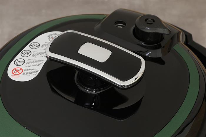 Nồi áp suất Nagakawa NEP5369 6 lít Màu Đen - Xanh lá