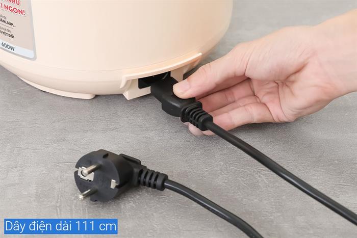 Nồi áp suất điện Sunhouse SHD1520 2.5 lít Màu Kem