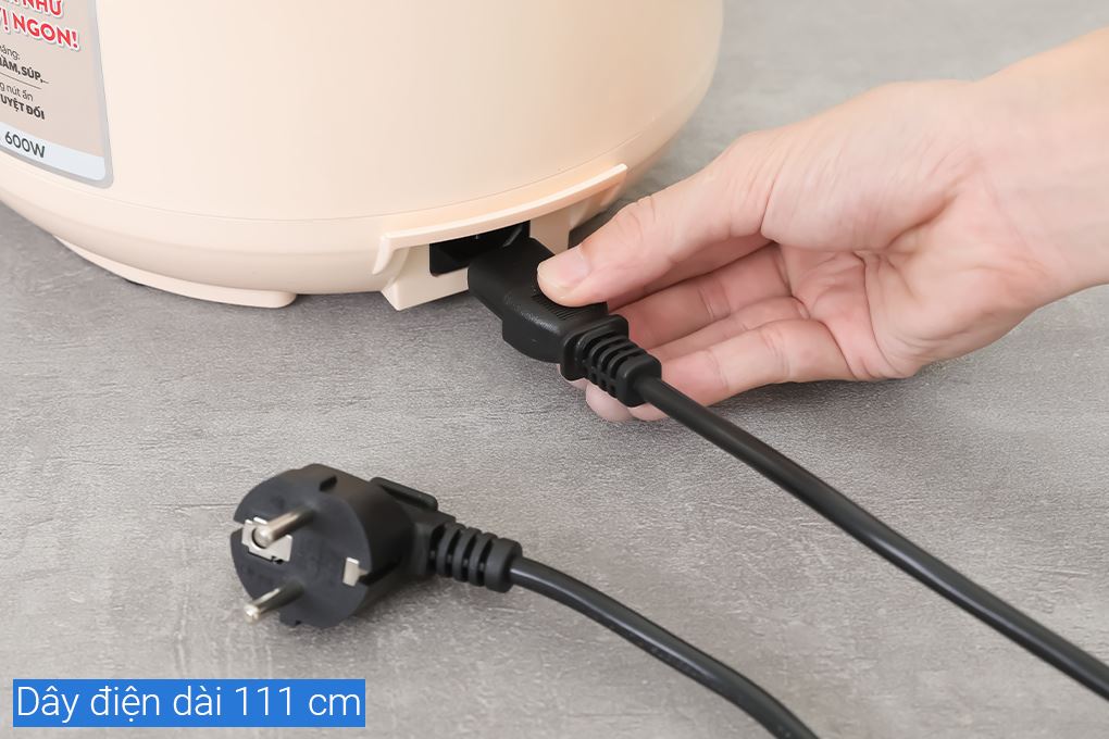 Nồi áp suất điện Sunhouse SHD1520 2.5 lít Màu Kem
