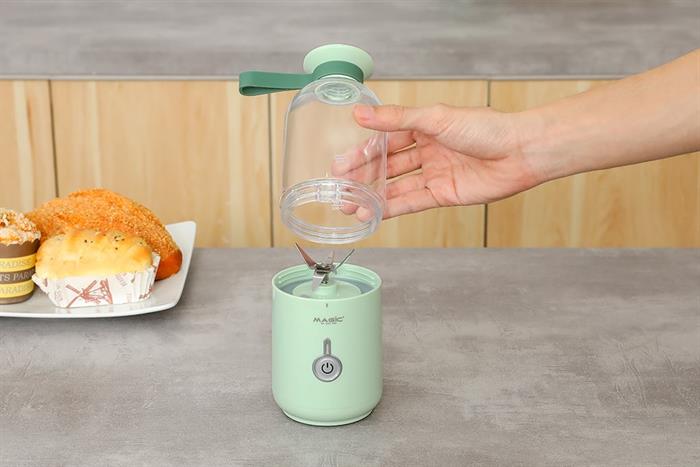 Máy xay sinh tố cầm tay Magic A-020 Màu Xanh lá