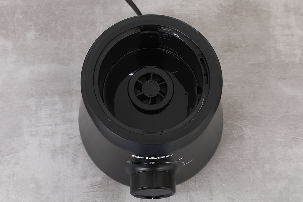 Máy xay sinh tố đa năng Sharp EM-SP252-BK Màu Đen