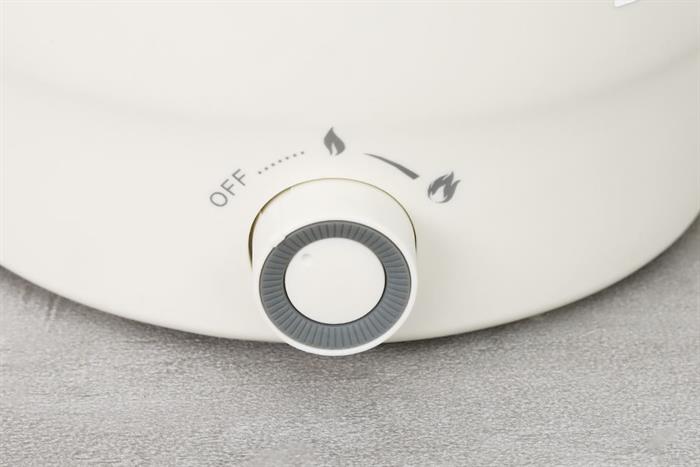 Nồi lẩu điện Sunhouse SHD4516 1.6 lít Màu Kem