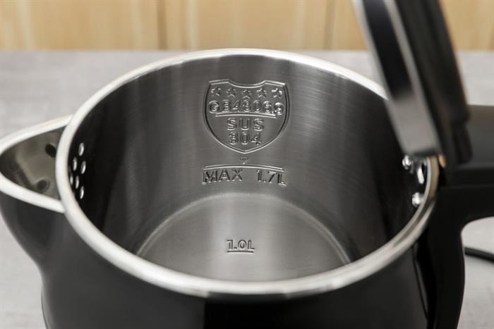 Bình đun siêu tốc BlueStone 1.7 lít KTB-3468 Màu Inox