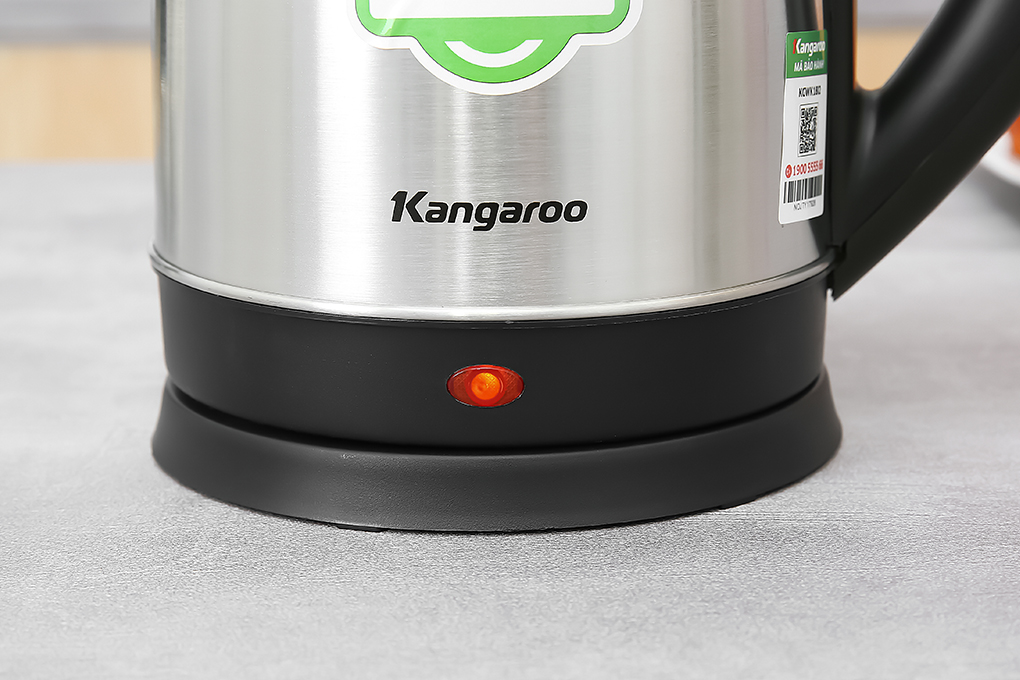 Bình đun siêu tốc Kangaroo 1.8 lít KGWK18I2 Màu Bạc Inox