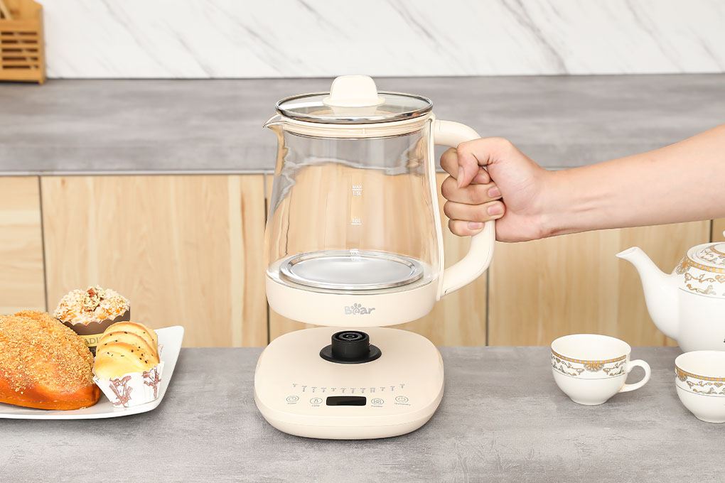Bình đun siêu tốc Bear 1.5 lít HK-4H15Z Màu Kem