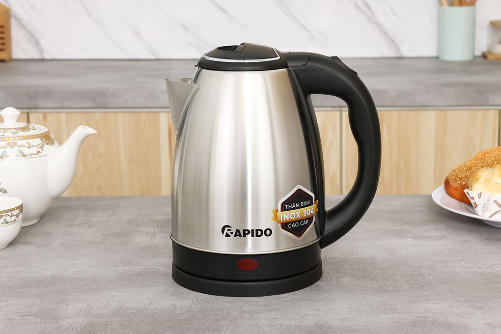 Bình đun siêu tốc Rapido 1.8 lít RK-1815-3 Màu Bạc Inox