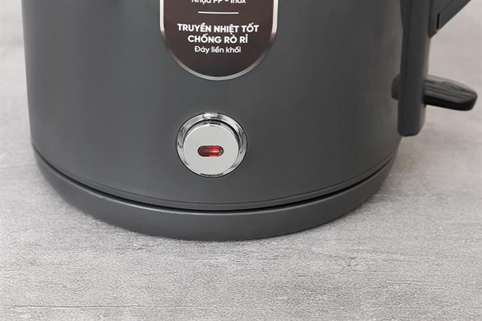 Bình đun siêu tốc Sunhouse 2 lít SHD1397 Màu Đen