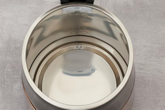 Ấm đun siêu tốc Kangaroo 2 lít KGWK20B1G Màu Đen - nâu