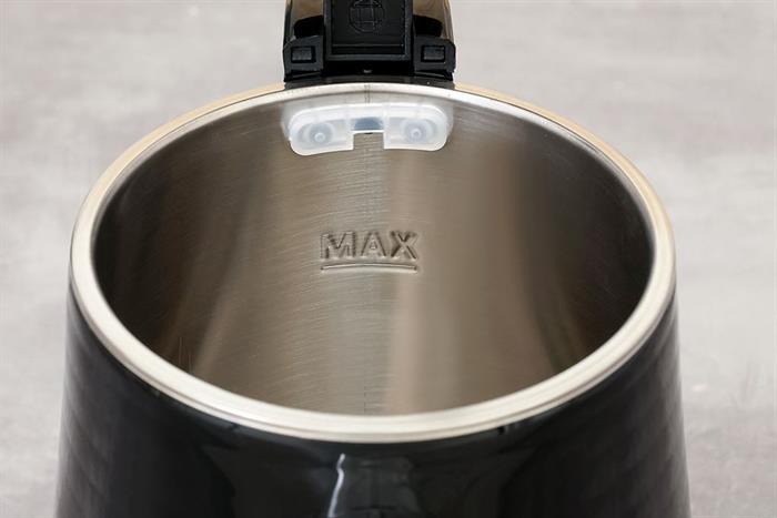 Ấm đun siêu tốc Kangaroo 2 lít KGWK20B1G Màu Đen - nâu