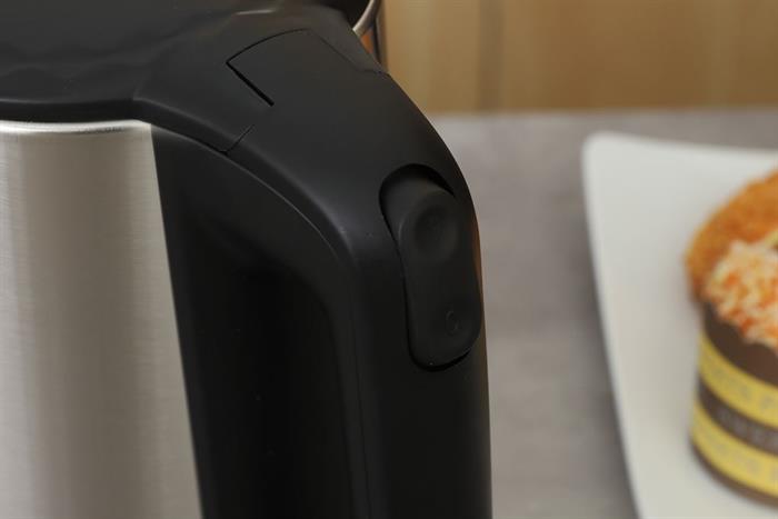 Bình đun siêu tốc Rapido 2 lít RK2015-2 Màu Inox