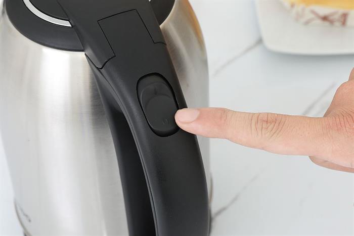 Bình đun siêu tốc Rapido 1.8 lít RK1815-2S Màu Inox