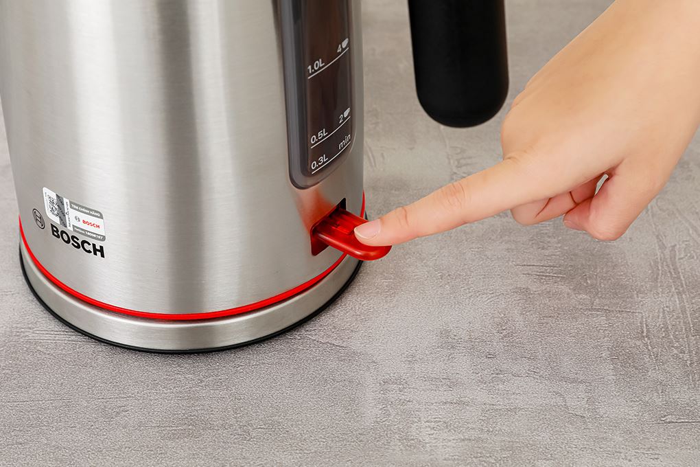 Bình đun siêu tốc Bosch 1.7 lít TWK6M480 Màu Inox