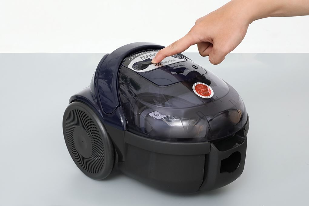 Máy hút bụi dạng hộp Hitachi CV-SF16A Màu Đen