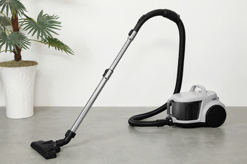 Máy hút bụi dạng hộp Electrolux Clean 500 EFC52614 Màu Xám