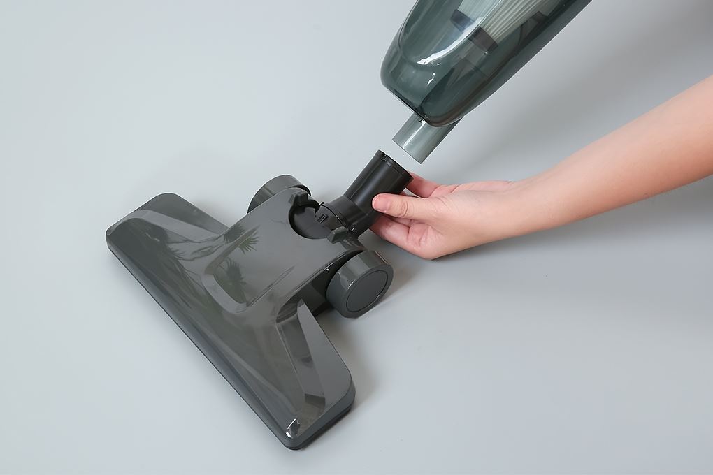 Máy hút bụi cầm tay Rapido RVC-600HD Màu Đen - Xám