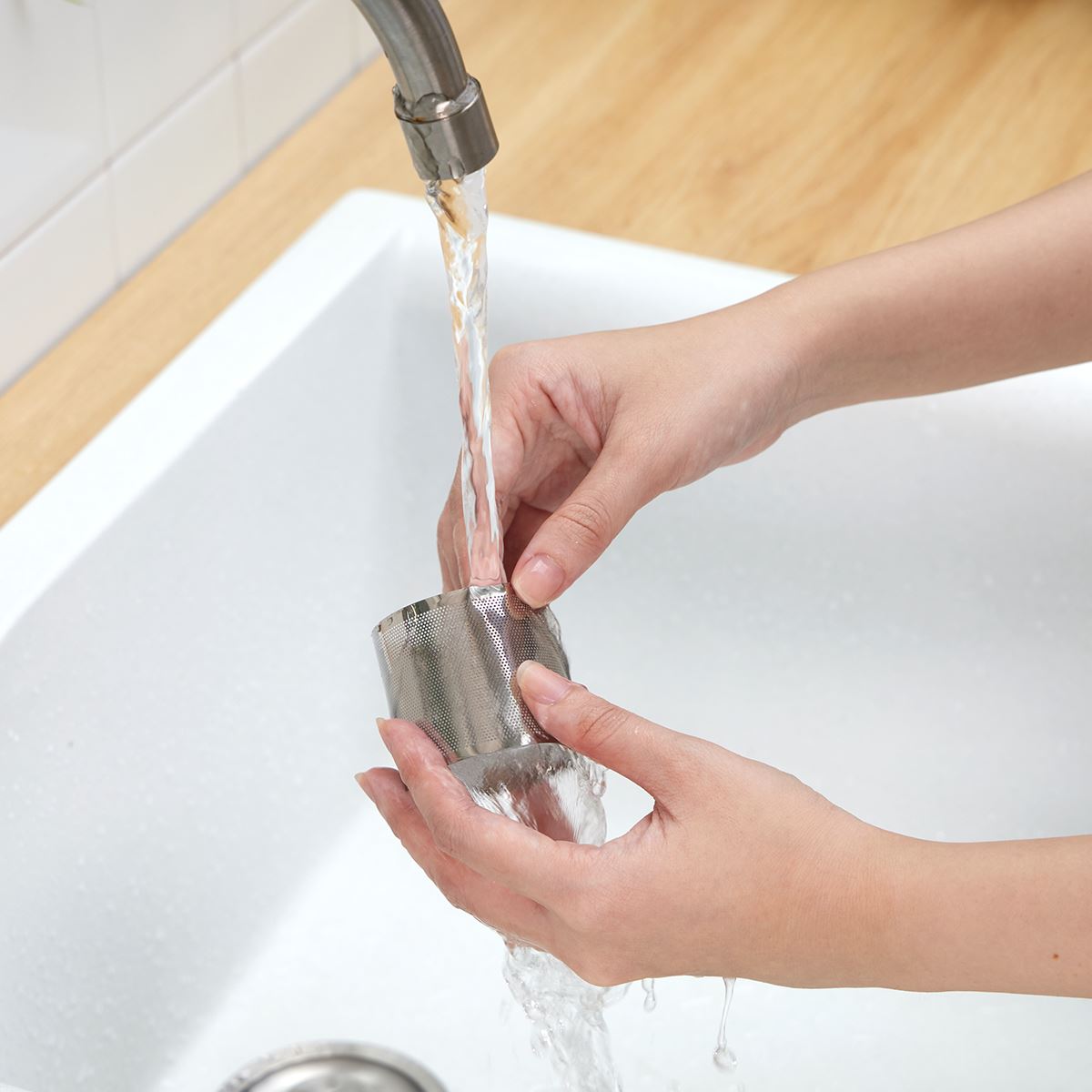 Máy hút bụi không dây Lock&Lock ENV136WHT - 5