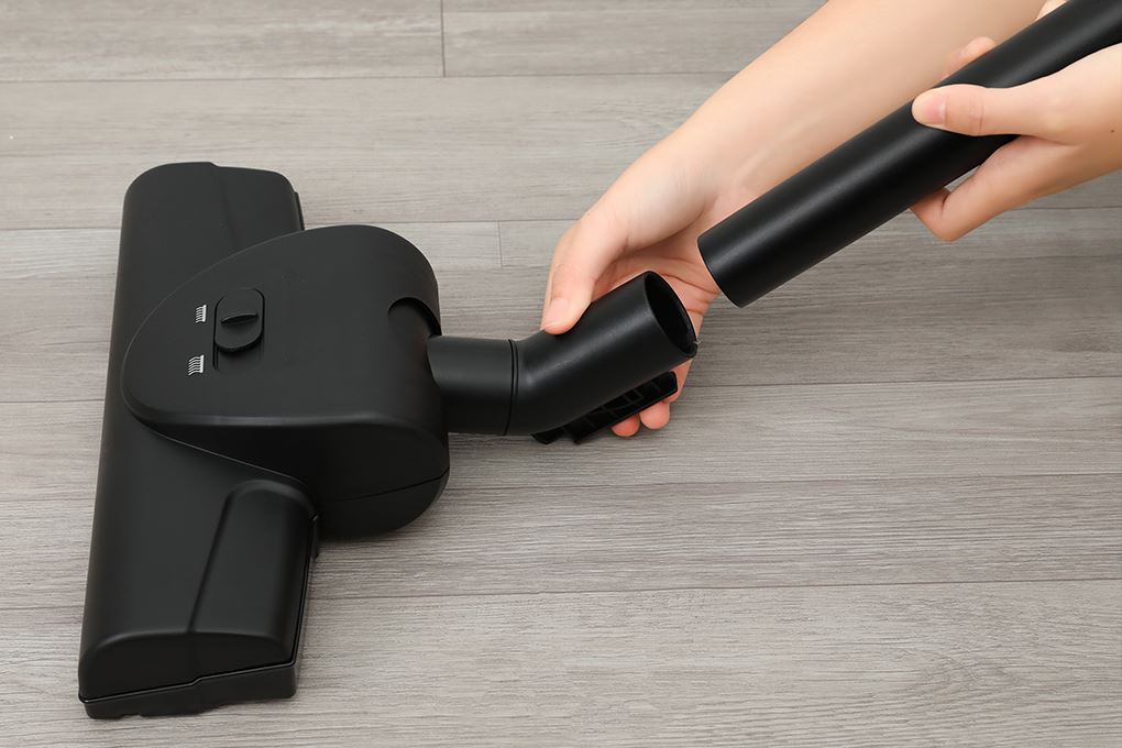 Máy hút bụi dạng hộp Bosch BGS21WPOW Màu Đen