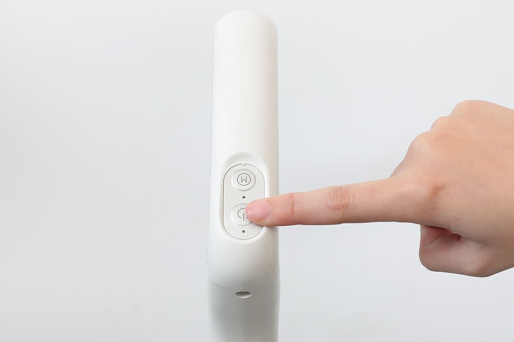 Máy hút bụi lau nhà Midea MAT02APWH Màu Trắng