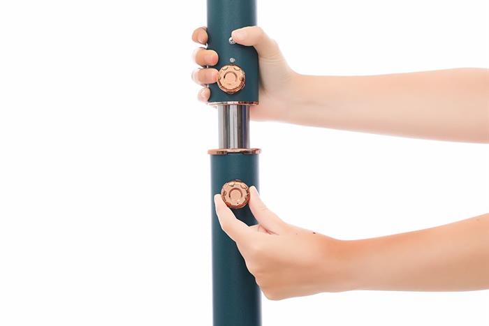 Quạt đứng Daikiosan 6 cánh DQ102 70W - Xanh lá Màu Xanh lá