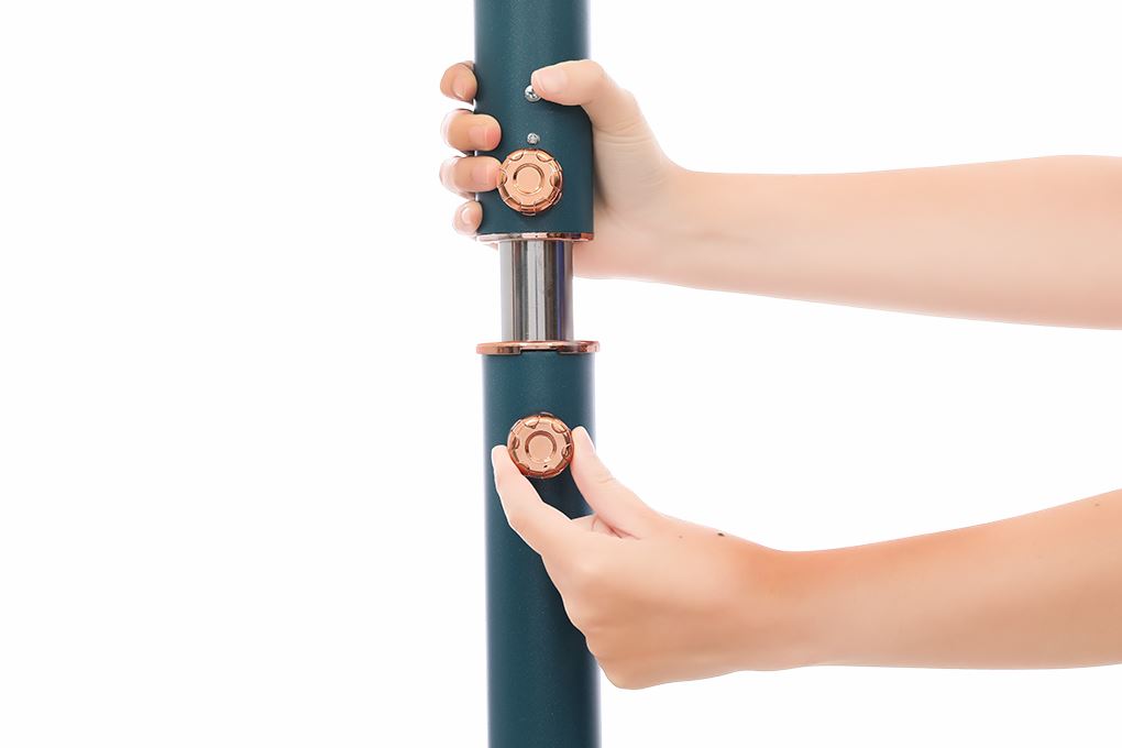 Quạt đứng Daikiosan 6 cánh DQ102 70W - Xanh lá - 6