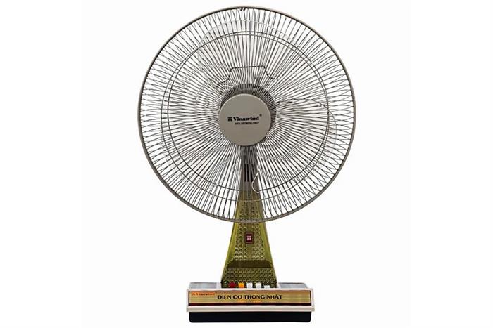 Quạt bàn Vinawind 3 cánh QB400-NSĐ 46W Màu Ghi