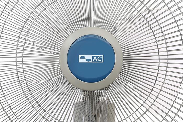 Quạt treo tường AC 3 cánh AWF04A163 55W Màu Xám